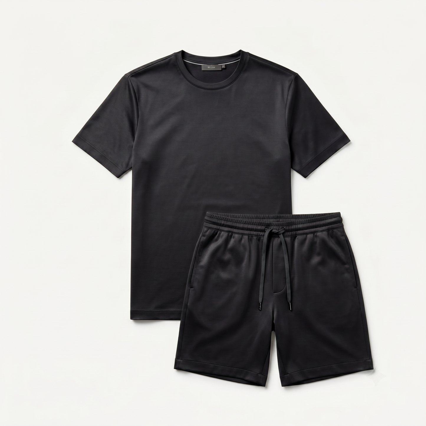 Saint-Tropez Black Summer Set – front view